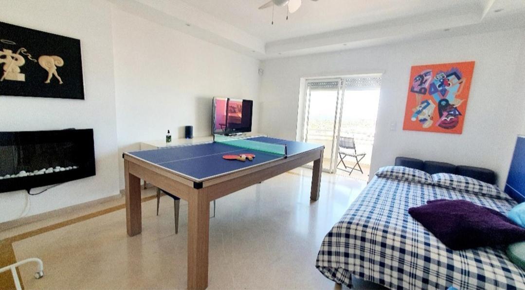 River View & Close To The Beach - Quarto Em Almada Buitenkant foto